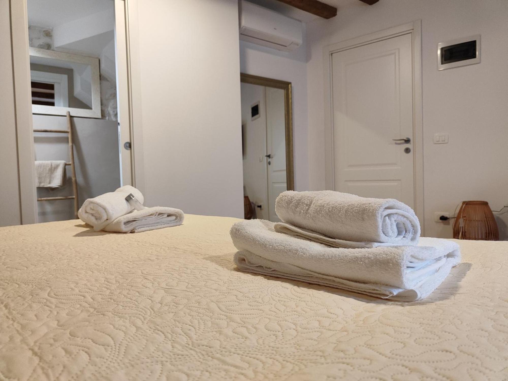 Casa Di Luna Rovigno Экстерьер фото